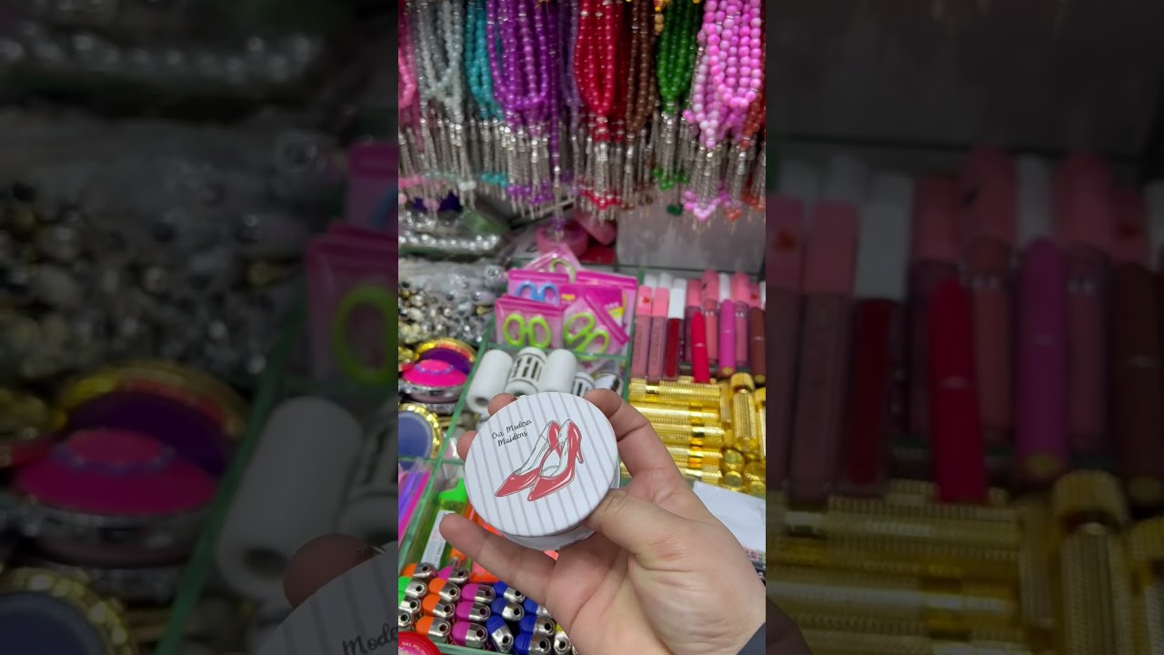 3 riyal shop in Madina in front of Masjid-e-Nabwi   #shorts #minivlog #shopping #madina #umrah