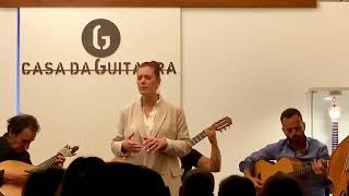 Mia Moura Fado in Porto in der Casa da Guitarra