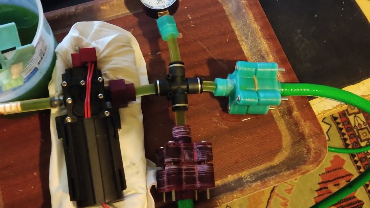 Furkan's Cheap MicroAlgae Filter.