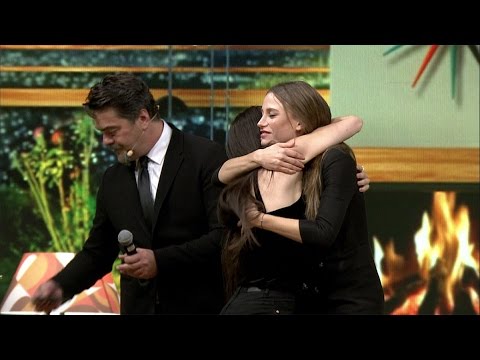 Beyaz Show- Serenay Sarıkaya hayranını kırmadı!