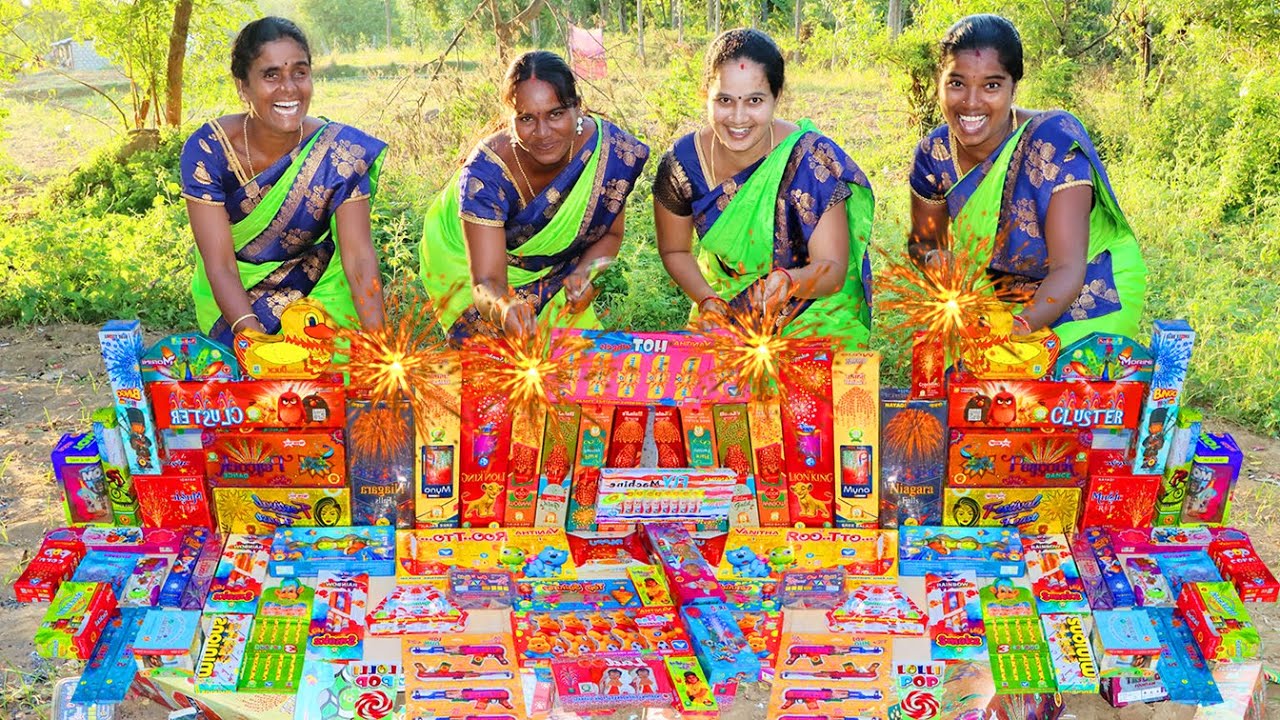 😍💥இப்படி லாம் பட்டாசு இருக்கா😳🎁UNBOXING! 15,000₹ Worth Deepavali Fireworks 🧨 #crazybabys