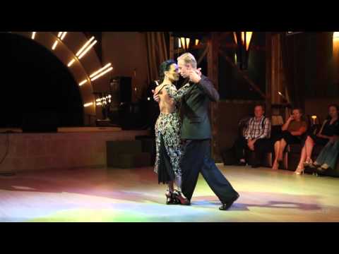 Alexander Desyatov & Maria Makarenko, Orquesta Carlos Di Sarli - Duerme, mi amor (Horacio Casares)