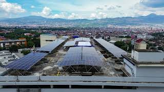 409kW solar carport – Indonesia. Aluminum structure, waterproof design.