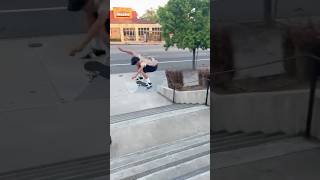 Handling this double set with style 😮‍💨