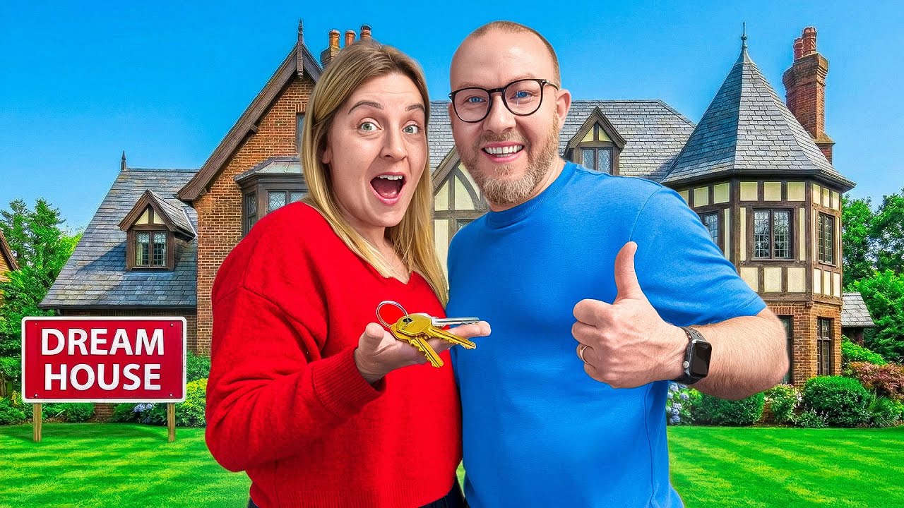 Play: The Piggott Family: We Bought Our Dream House, a moving day vlog