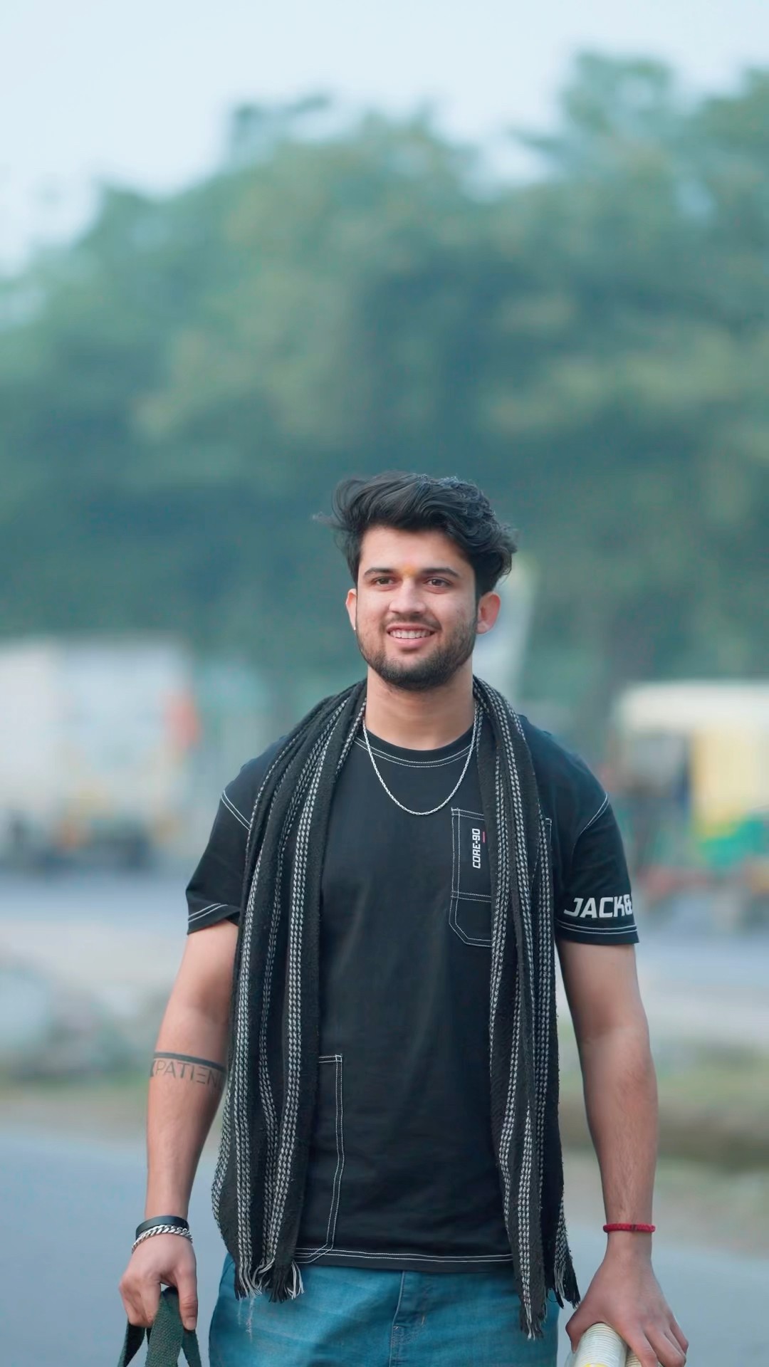 Chaiwale ka saccha pyar?❤️ #varunbundela #familylife #trendingshorts #shorts
