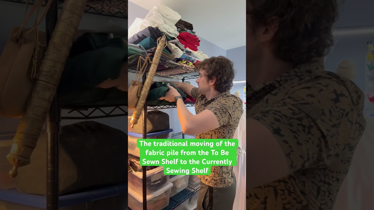 Next build is Alicent Hightowers dinner gown from House of the Dragon!