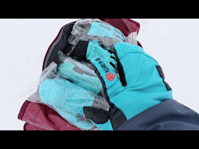 Matsuoka Gloves] The 2025/26 TBLUE color is so beautiful, I'd like