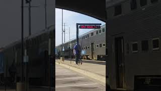 Waukegan metra