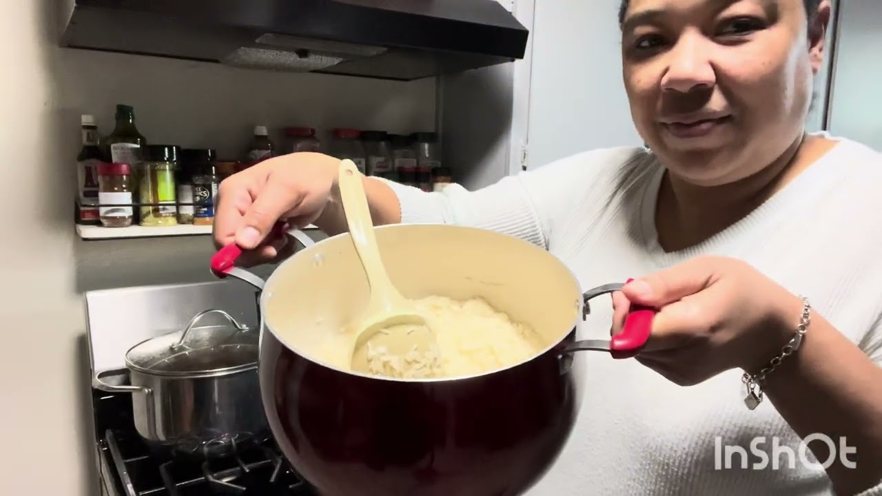 Un Rico 😋 Bistec en cebollao y arroz blanco