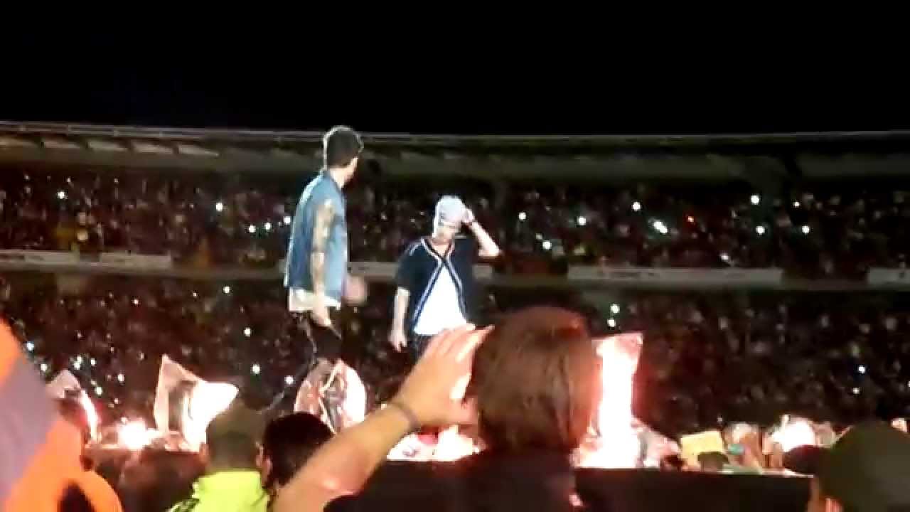 One Direction - Why Don't We Go There/ Rock Me / Bogotá-Colombia April 25th 2014 7