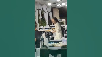 Diễn viên Ngọc Lan lặng lẽ đến tiễn mẹ MC Đại Nghĩa ở tang lễ #MeowEntertainment