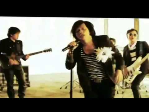 GIGI - Pemimpin Dari Sorga (Live) #GIGInfinity