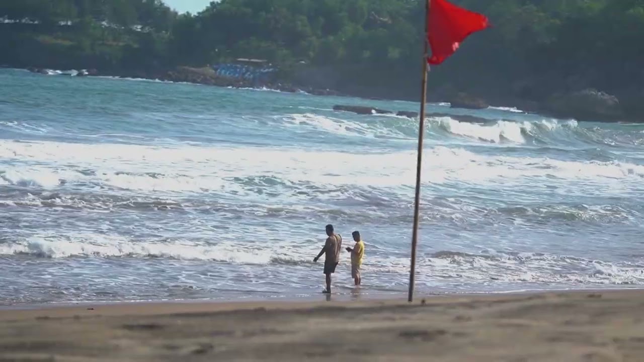 Pantai Soge - Desa Sidomulyo Ngadirojo Pacitan || Pantai ke 51 Pacitan 70 mile sea paradise