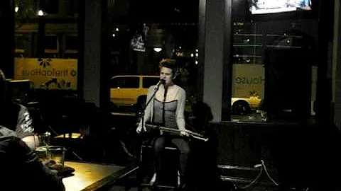 Peri Jill performing @ open mic
