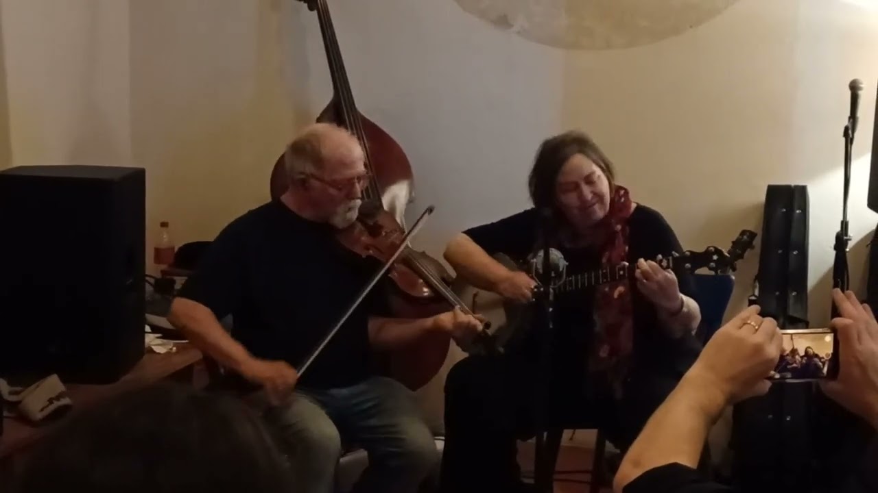 Hilarie and Mark Burhans  16.4.2024 Klub Betlémská