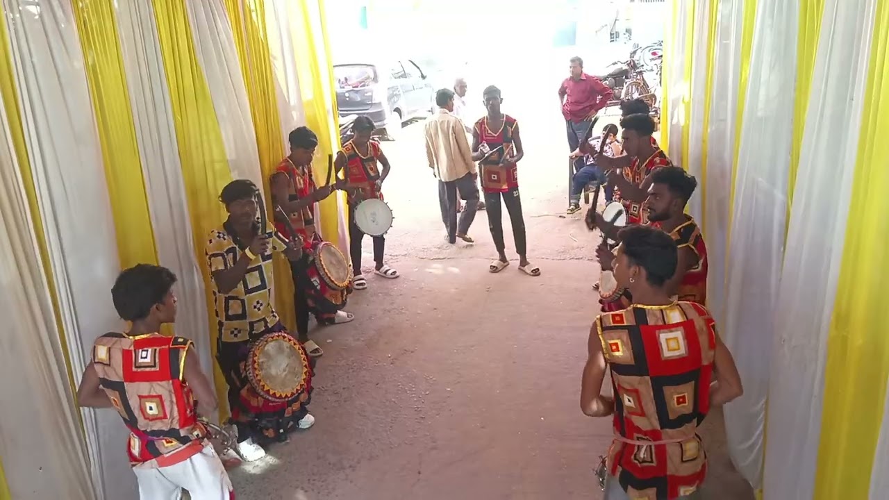 OLD =  (SAMBALPURI SONG) & (SOURAV🎶🎤 MUSIC INSTRUMENTAL OFFICE). PH=7384752952