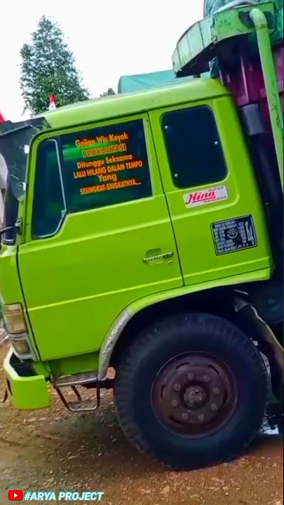 #story wa kata kata di kaca samping truk Hino ranger tua.