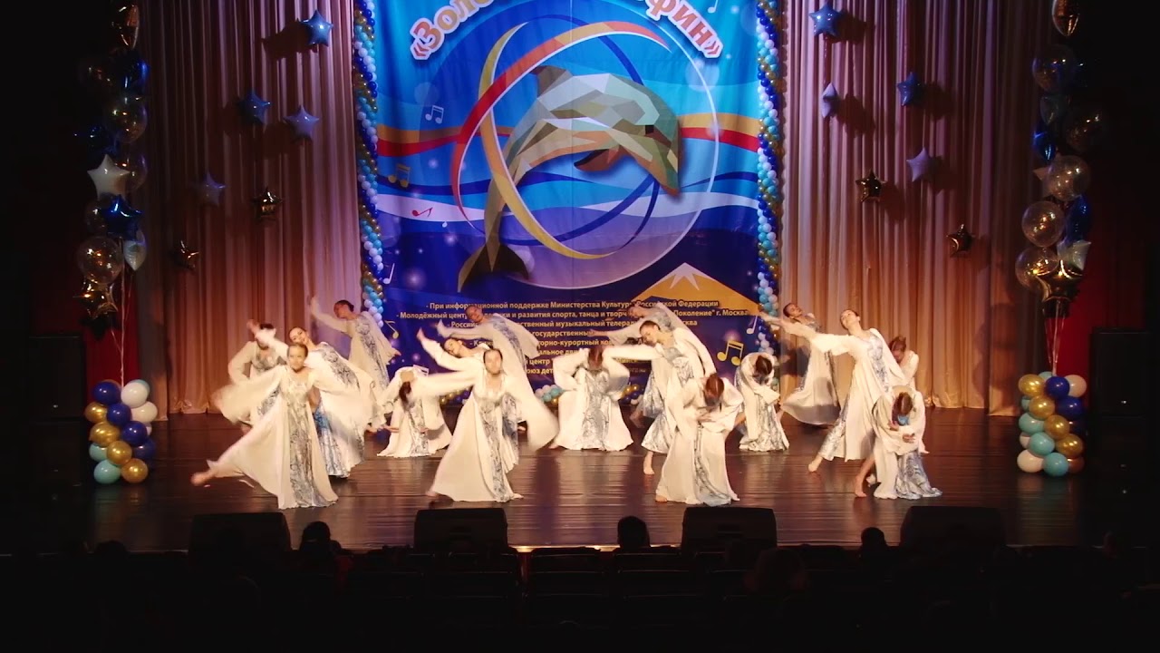 Образцовый хореографический ансамбль «Цветы России» - За тихой рекою