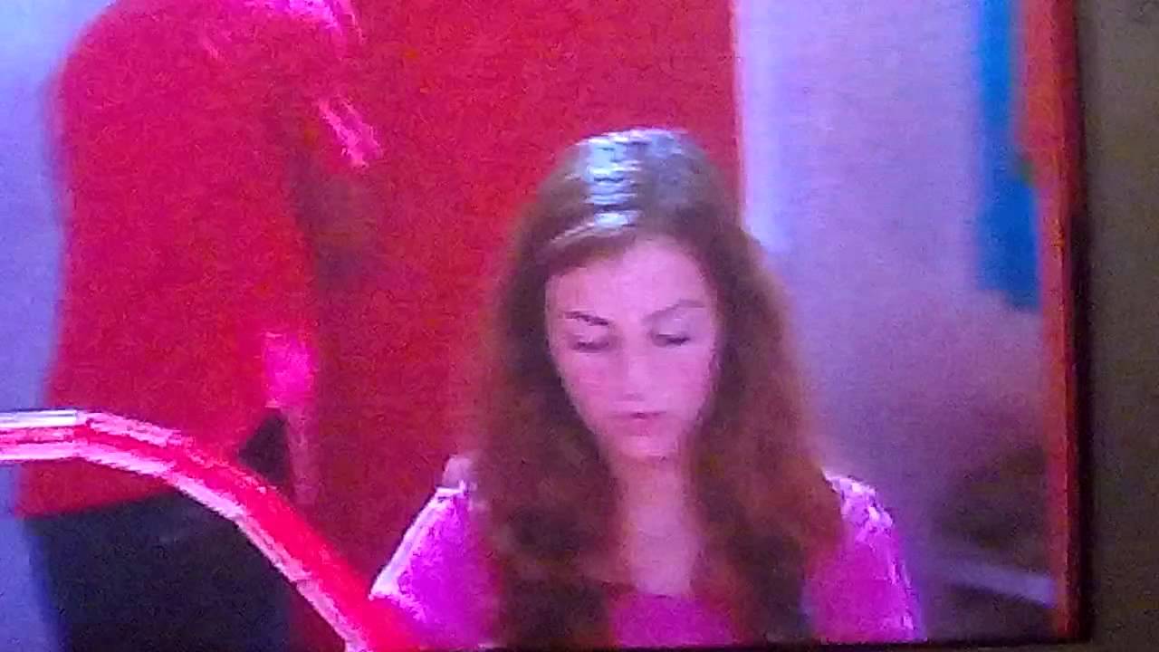 Mca 3 - Matilde e Tiago começam a namorar as escur