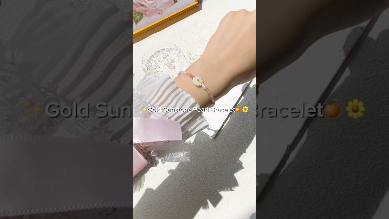 Gold sunstone pearl bracelet🍊 