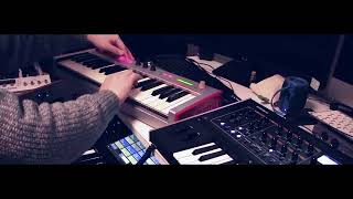 クレイジーな演奏してみた ロック ALESIS micron - YouTube