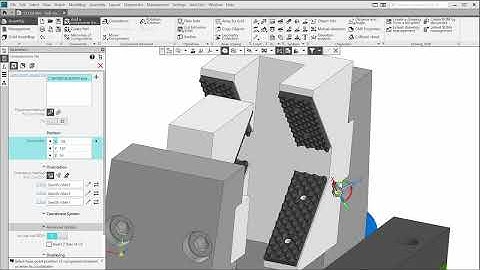 Kompas 3D - The Self-Centering Vice, 10. Adding the Countersunk Screws