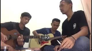 NONGKRONG gitaran sepanjang jalan kenangan#gitarcover #reggae#30detik #shortvideo #aqustik#lagu