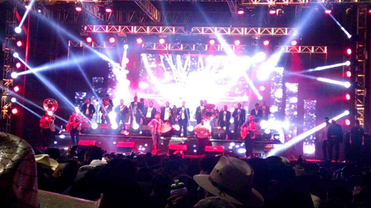 Alfredo Olivas Las Vacaciones Del Jefe Rodeo Texcoco 2016 YouTube