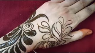 Latest Arabic henna mehndi design ll Simple & Easy thick filling mehndi design for back hand 2021ll