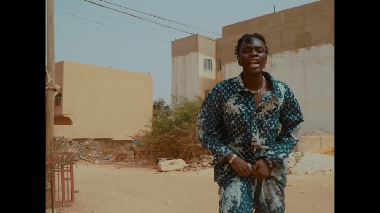 Malf 17 - Alarbay Kaolack (ceci n’est pas un clip)