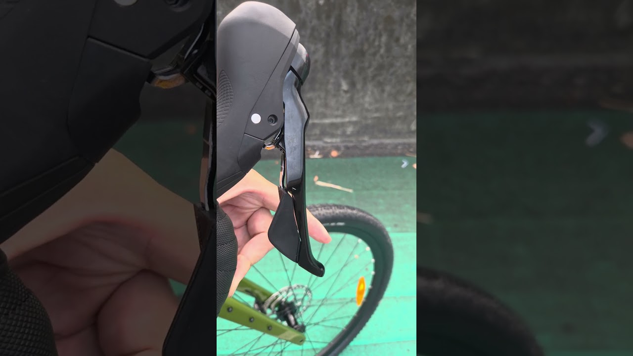 merida Silex 400. SHIMANO GRX 400. Very disappointing. (ST-RX400-R)