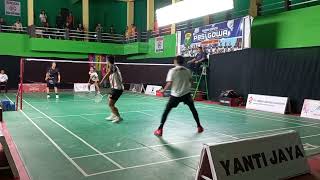 BADMINTON MANIA CUP 2022 GANDA PUTRA KATEGORI C Dayat/saif(ALEXA) VS Noval/Anca(TIGA MAHAREWA) screenshot 1
