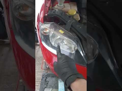 Gdzie Mazda ukryła złącze klimatyzacji