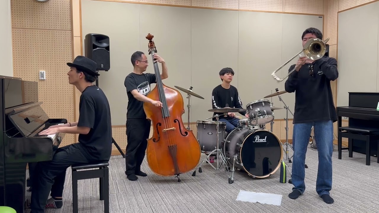 【Session】Stray Birds Quartet (Tb,Pf,Ds,Ba) / Wave / Antonio Carlos Jobim /