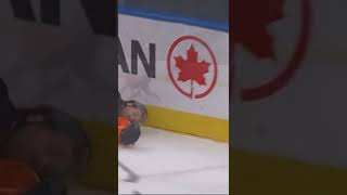 Duncan Keith gets knocked out cold #viral #shorts #subscribe ￼
