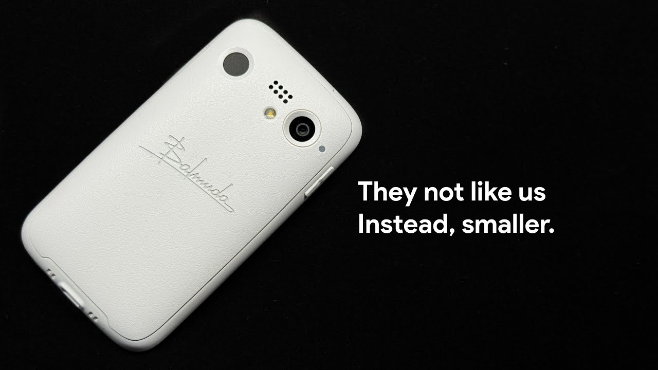 A tiny phone from Japan? Balmuda Phone Unboxing + How to Keep It