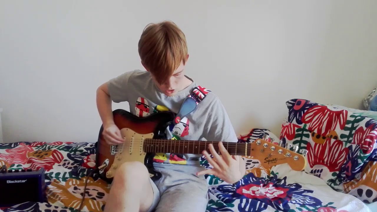 My favourite guitar riffs - YouTube