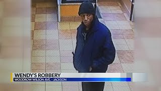 JPD: Suspect threatens to shoot Wendy’s cashier while demanding money