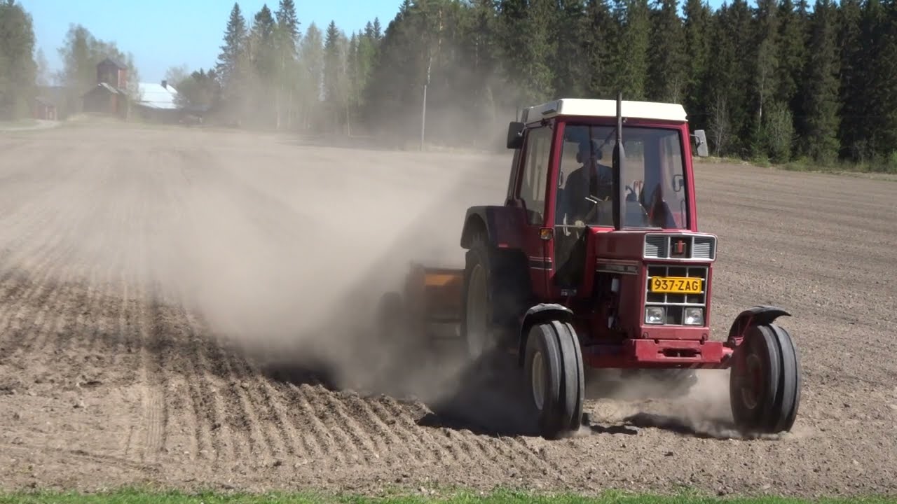 International 844 XL / Simulta 2500 !