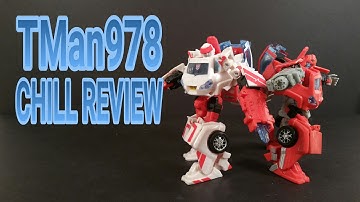 Transformers Universe Classics 2.0 Ironhide and Rachet CHILL COMPARISON REVIEW