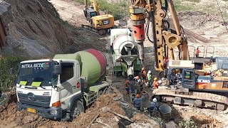 Truck Mixer Terpuruk & Semen Nyaris Mengeras || Resmi Dimulai Pengecoran Perdana Pondasi DPT