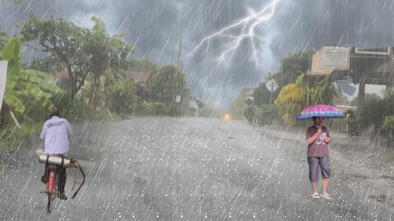 Super Heavy RAIN, Thunderstorms and Strong Winds | The sound of rain ...