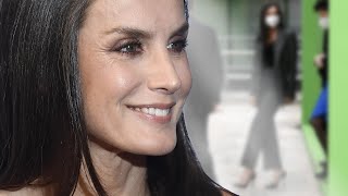Letizia Von Spanien - Hosenanzug Mit Spitze Verspielte Details Machen Ihren Business-Look Besonders