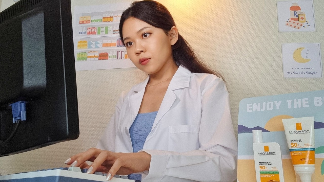 ASMR เภสัชร้านขายยา จัดยาให้ลูกค้าและแนะครีมกันแดด (เสียงพิมพ์คีย์บอร์ด, เสียงจัดยา และอื่นๆ) 💊