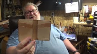 Vertical Wallet with FREE PATTERN (lets try this again)