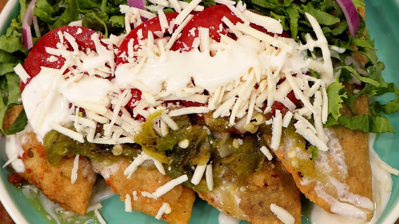 QUESADILLAS FRITAS DE FLOR DE CALABAZA Y HUITLACOCHE YouTube