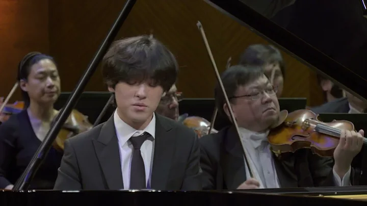 Yunchan Lim   MOZART Piano Concerto No. 22 in E-fl...