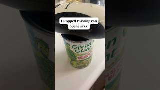 I stopped twisting can openers 👀#shorts #kitchengadgets #homegadgets #automation #lifehack #kitchen