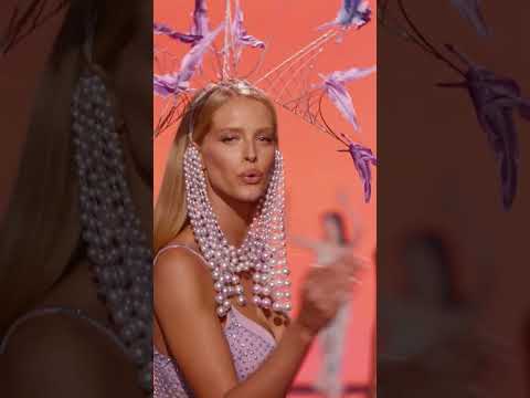 Abby Champion, you’ve got that effortless thing down.